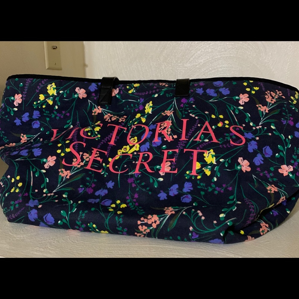 Victoria secret medium tote